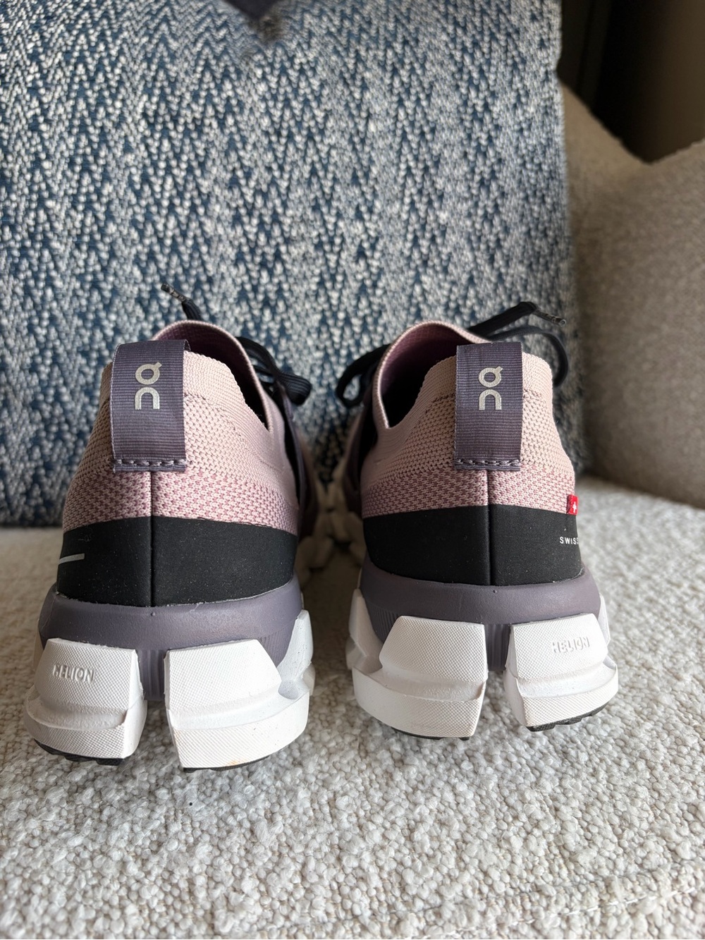 Women’s On Cloudswift 3 Running Shoes~ size 8 - Picture 3 of 11